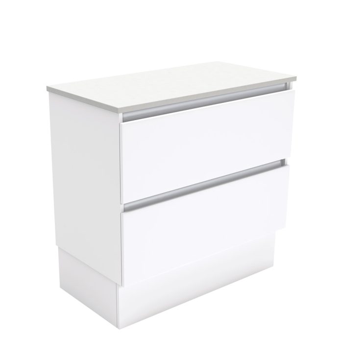 fienza Quest 900 Cabinet on Kickboard